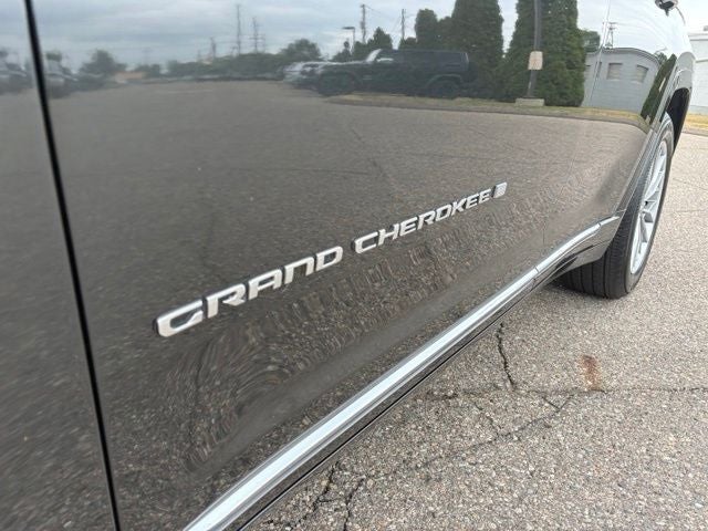 2023 Jeep Grand Cherokee Summit