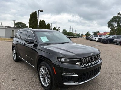 2023 Jeep Grand Cherokee Summit