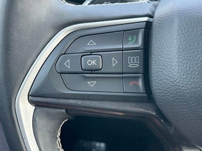 2023 Jeep Grand Cherokee L Laredo 4x4