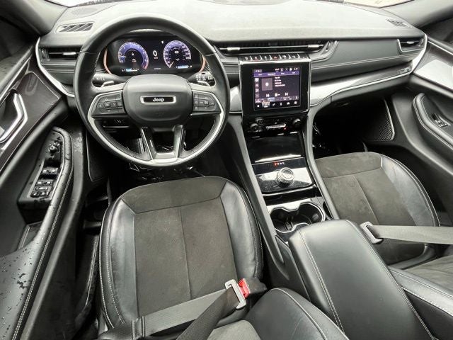 2022 Jeep Grand Cherokee L Altitude