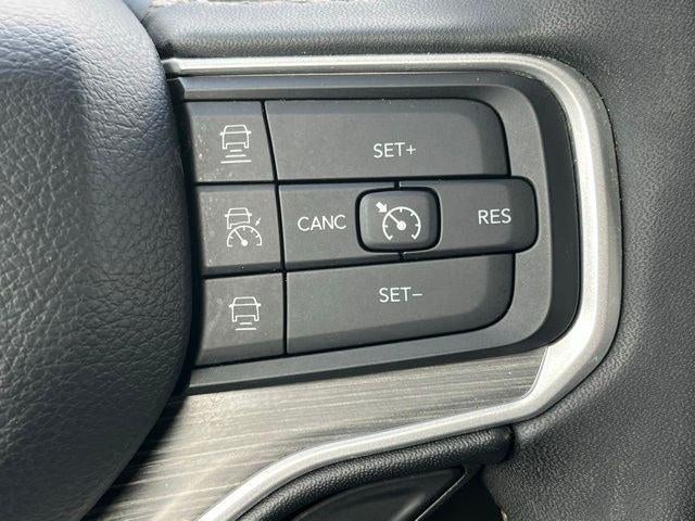 2023 Jeep Wagoneer L Series III 4x4