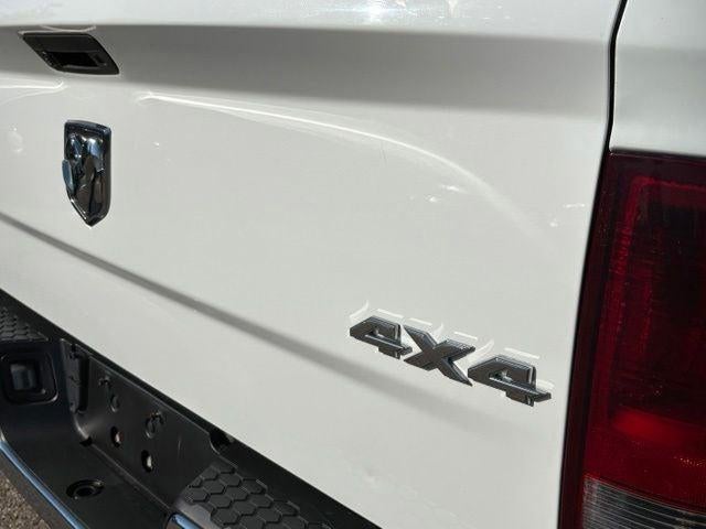 2017 RAM 1500 SLT