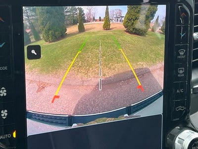 2023 RAM 1500 Laramie Crew Cab 4x4 5'7' Box