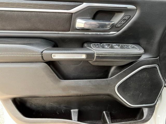 2023 RAM 1500 Laramie Crew Cab 4x4 5'7' Box