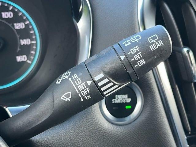 2024 Chevrolet Traverse Limited FWD LT Leather