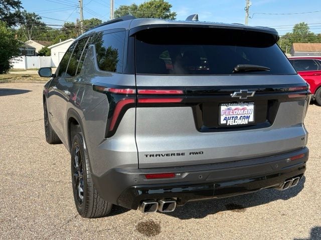 2024 Chevrolet Traverse AWD LT