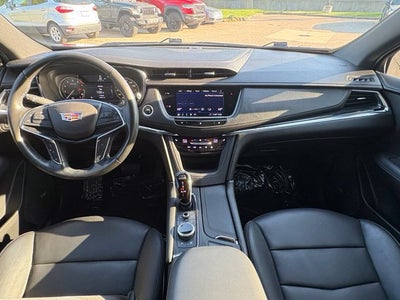 2020 Cadillac XT5 Premium Luxury