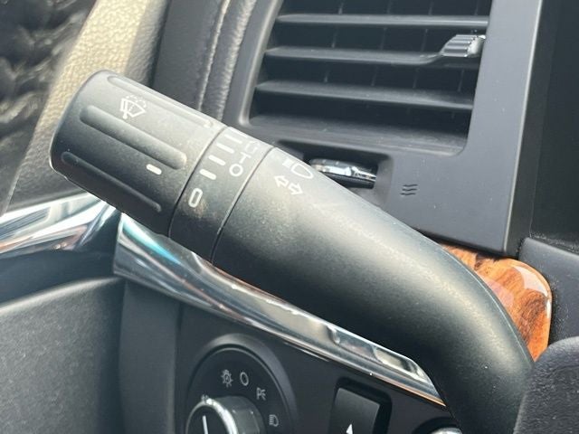 2014 Lincoln MKS Base