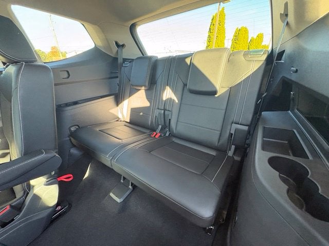 2023 Volkswagen Atlas 3.6L V6 SEL R-Line Black