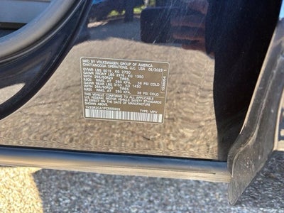 2023 Volkswagen Atlas 3.6L V6 SEL R-Line Black