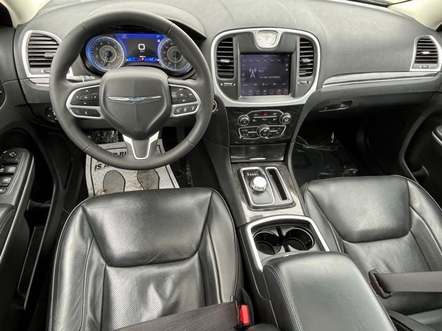 2023 Chrysler 300 Touring-L AWD