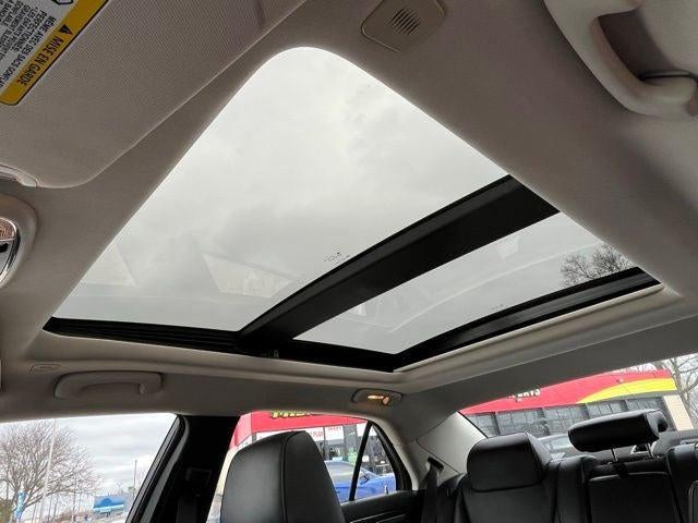 2023 Chrysler 300 Touring-L AWD