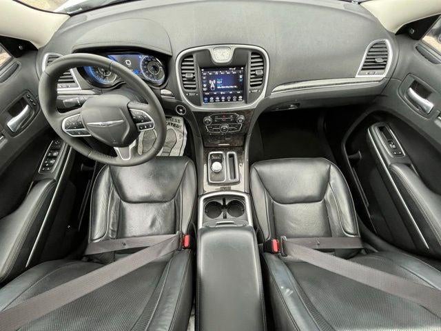 2023 Chrysler 300 Touring-L AWD