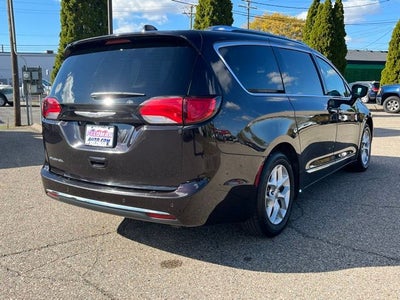 2019 Chrysler Pacifica Touring L Plus