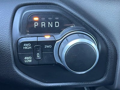 2022 RAM 2500 Big Horn Regular Cab 4x4 8' Box