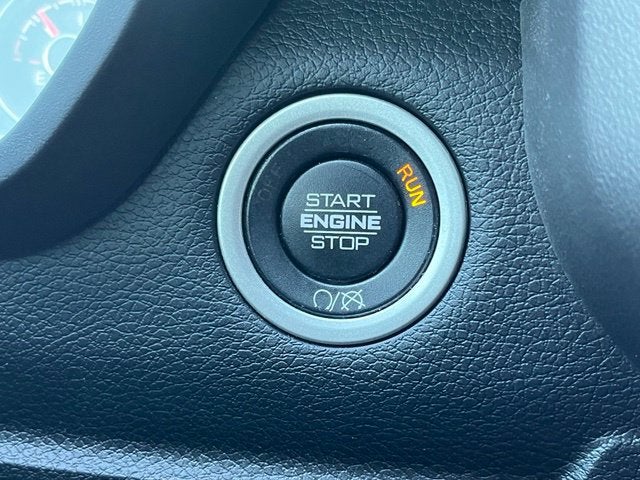 2022 RAM 2500 Big Horn Regular Cab 4x4 8' Box