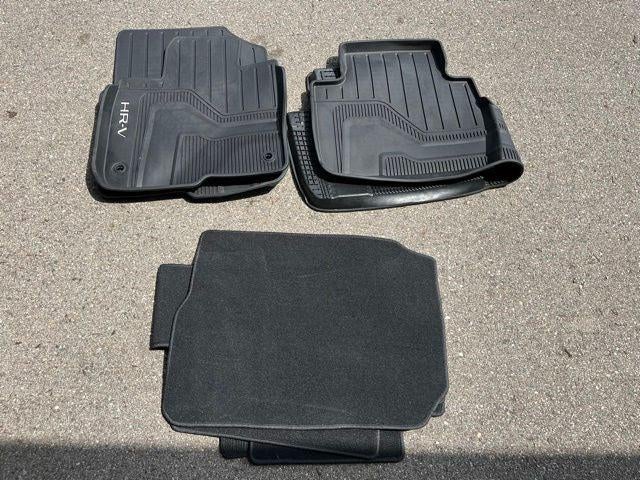 2025 Honda HR-V AWD LX