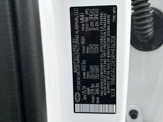 2024 Hyundai TUCSON SE