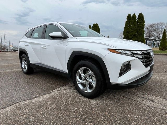 2024 Hyundai TUCSON SE