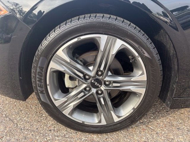 2023 Kia K5 EX