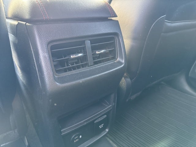 2022 Ford Edge ST Line