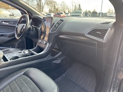 2022 Ford Edge ST Line
