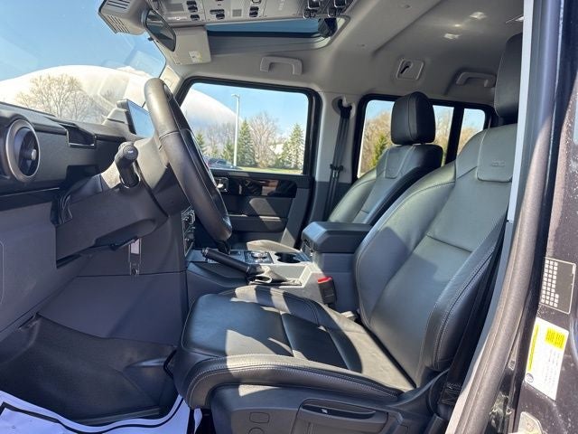 2025 INEOS Grenadier Fieldmaster Edition