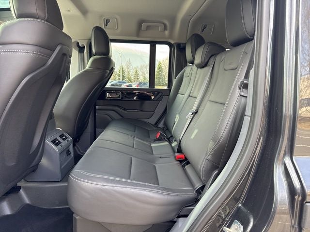 2024 INEOS Grenadier Fieldmaster Edition