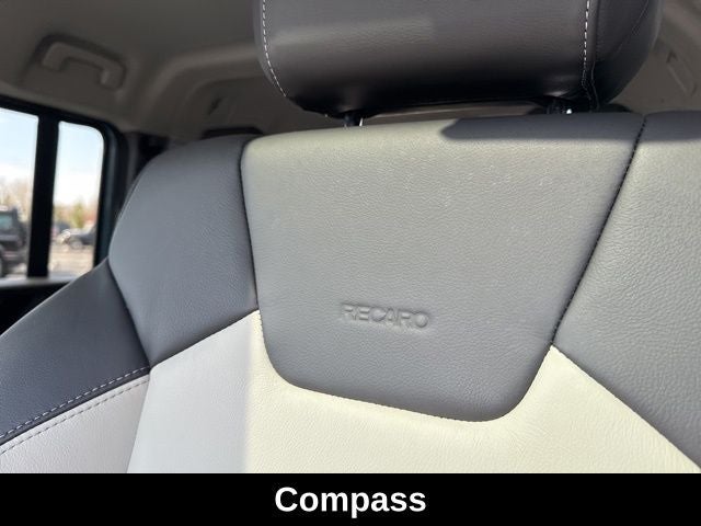 2025 INEOS Grenadier Fieldmaster Edition