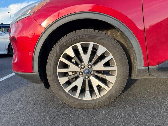 2020 Ford Escape Hybrid Titanium
