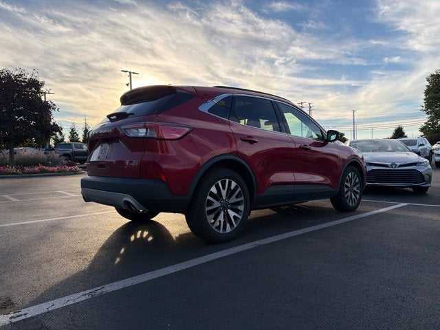 2020 Ford Escape Hybrid Titanium