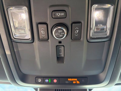2025 GMC Yukon XL Elevation