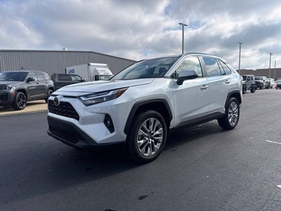 2025 Toyota RAV4 XLE Premium