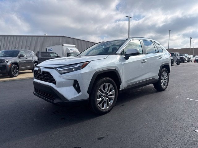 2025 Toyota RAV4 XLE Premium