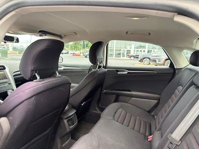2014 Ford Fusion SE