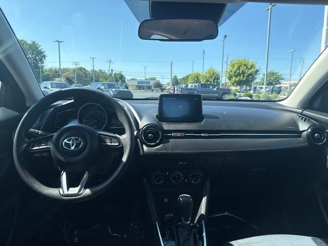 2020 Toyota Yaris LE