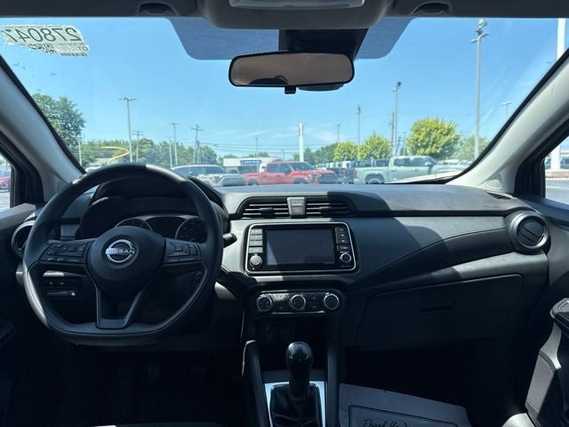 2024 Nissan Versa 1.6 S