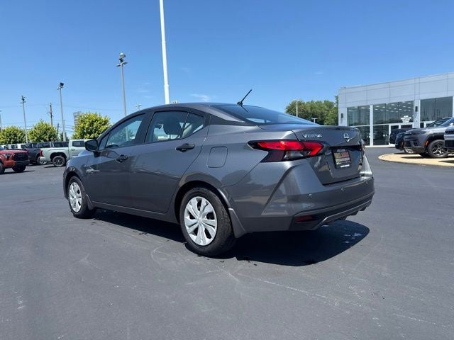 2024 Nissan Versa 1.6 S