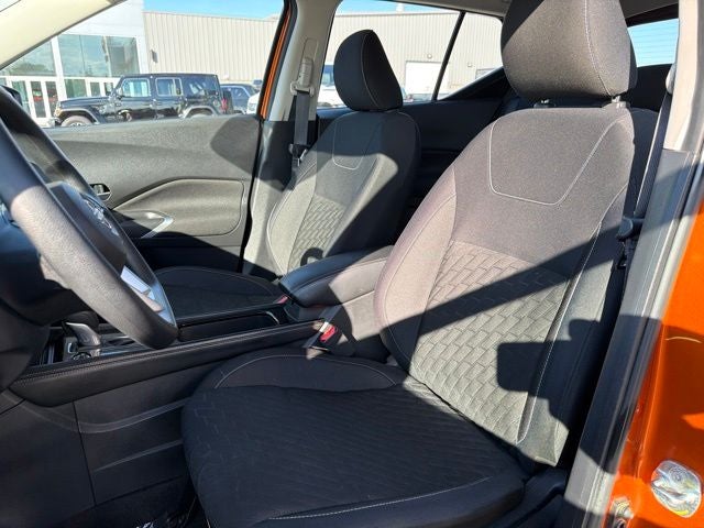 2022 Nissan Kicks SV