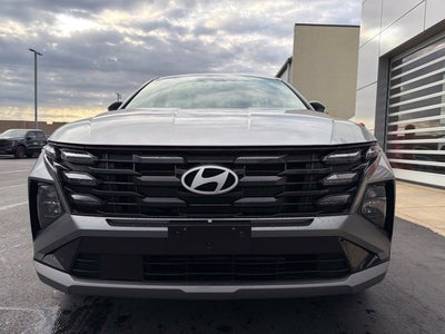2026 Hyundai TUCSON SE
