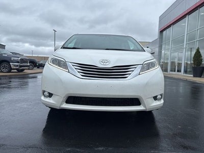 2017 Toyota Sienna Limited Premium 7 Passenger
