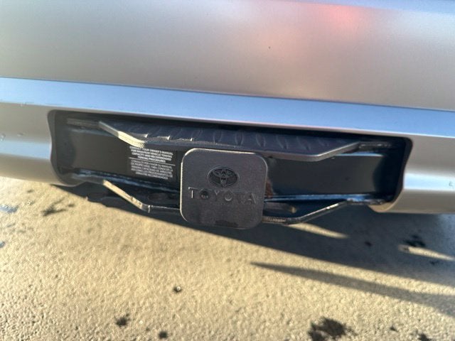 2025 Toyota Highlander Hybrid Platinum