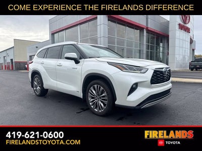 2021 Toyota Highlander Hybrid Platinum