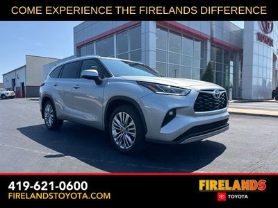 2025 Toyota Highlander Platinum