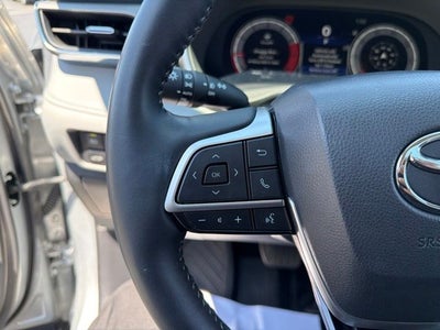 2025 Toyota Highlander Platinum