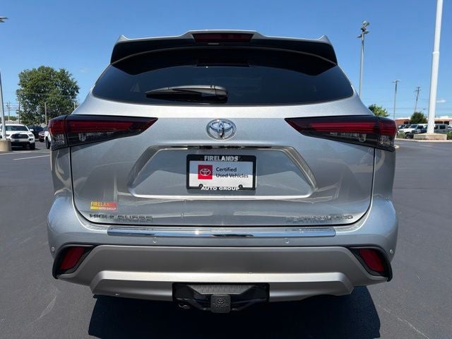 2025 Toyota Highlander Platinum