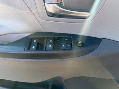 2020 Toyota Sienna LE 8 Passenger