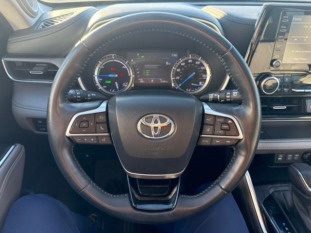 2022 Toyota Highlander Hybrid Limited