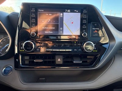 2022 Toyota Highlander Hybrid Limited