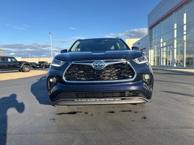 2022 Toyota Highlander Hybrid Limited